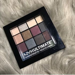nyx eyeshadow palette